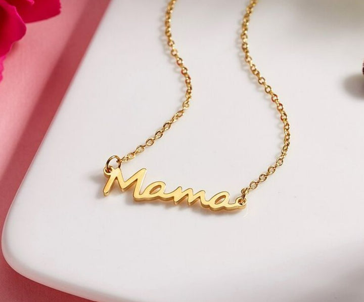 Mama Necklace